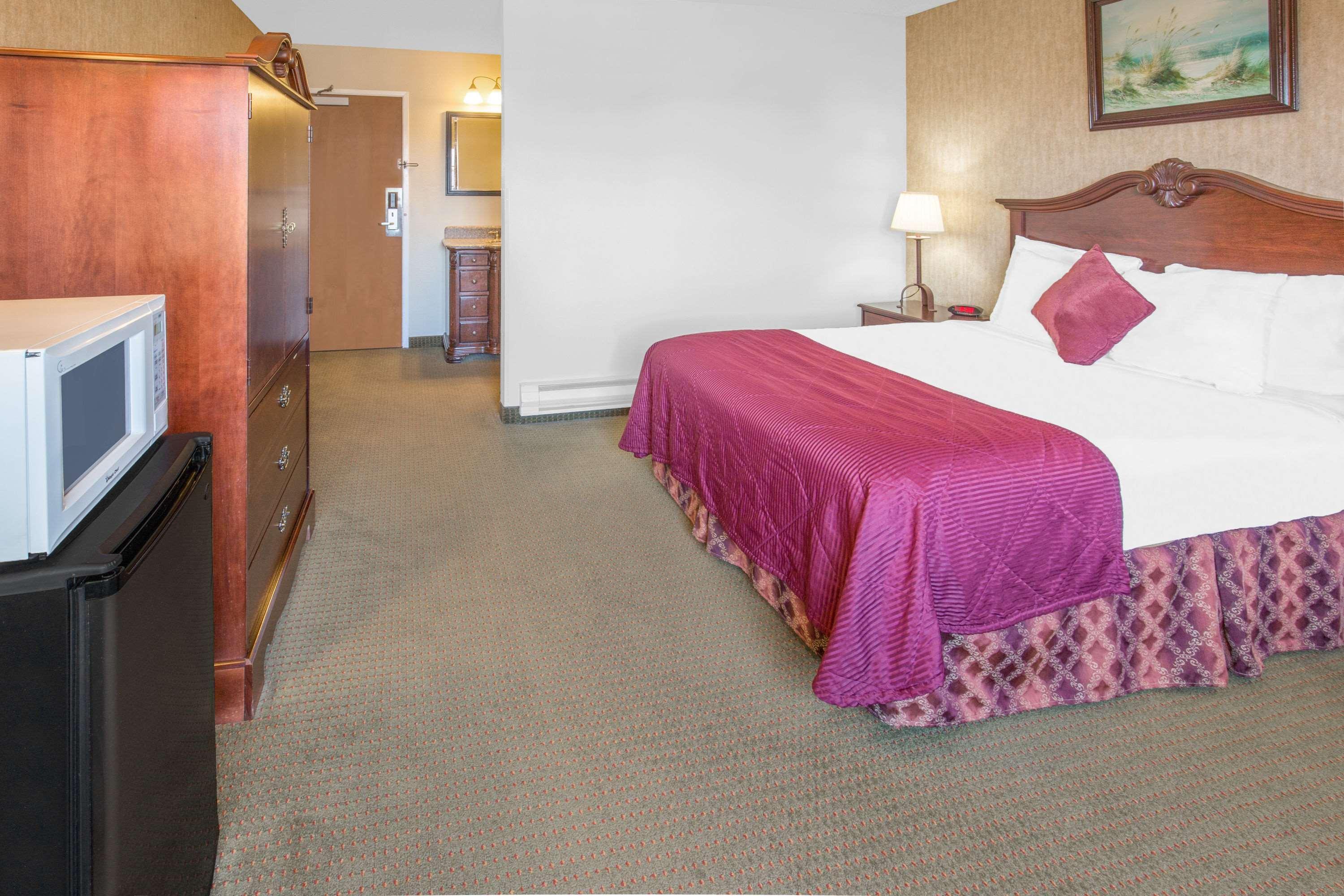 Days Inn By Wyndham Eureka Ca Εξωτερικό φωτογραφία