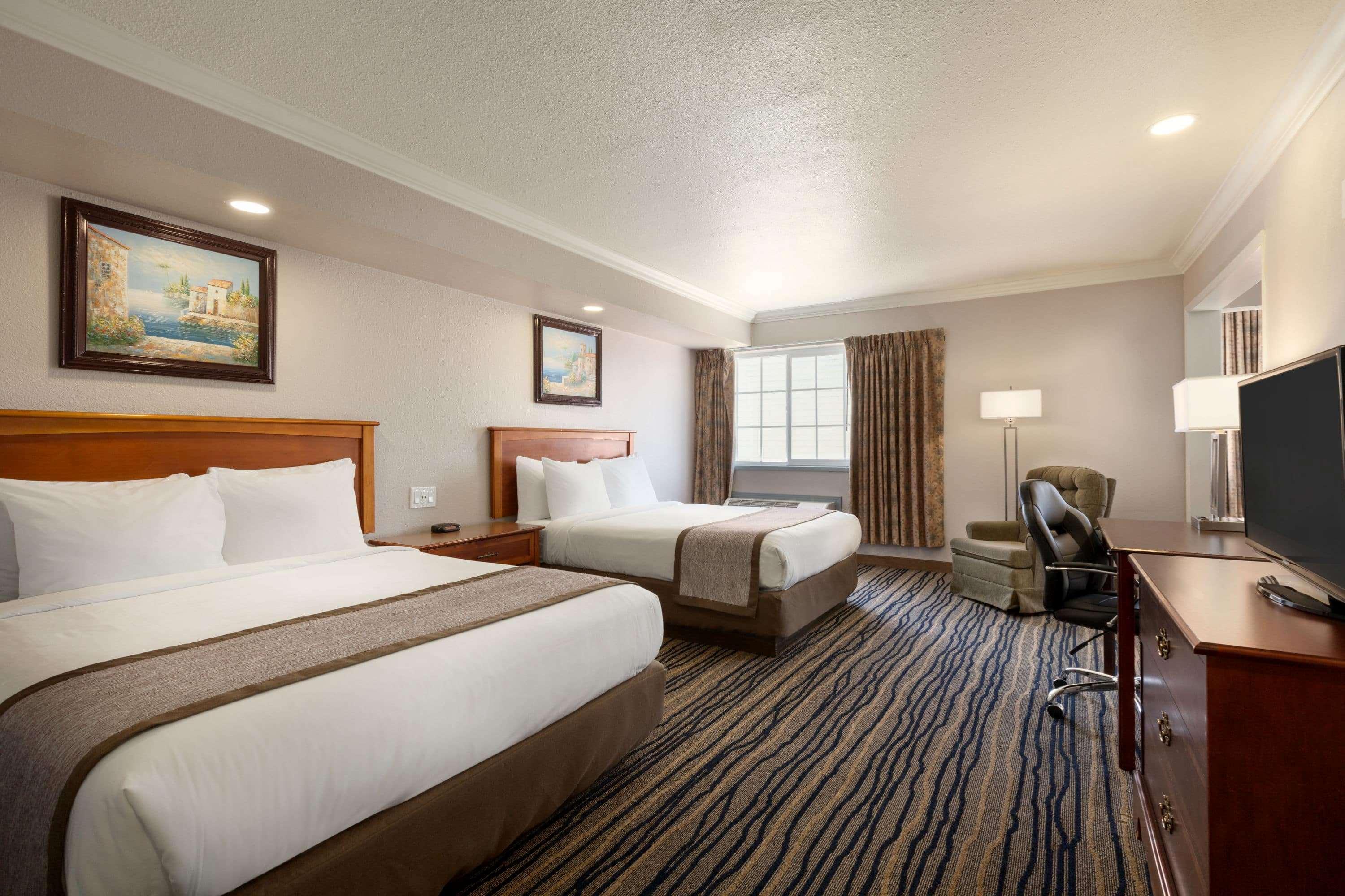 Days Inn By Wyndham Eureka Ca Εξωτερικό φωτογραφία