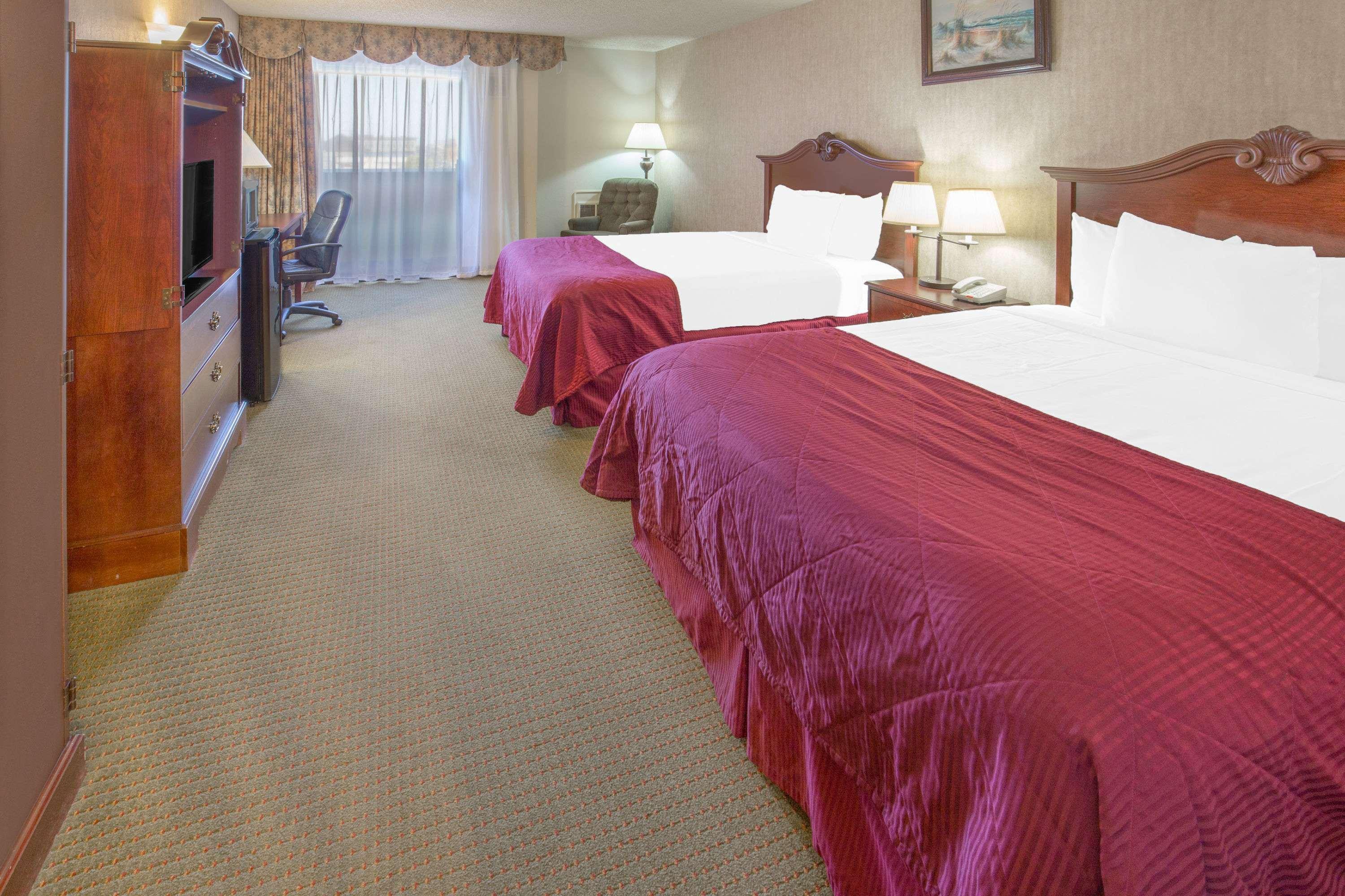 Days Inn By Wyndham Eureka Ca Εξωτερικό φωτογραφία