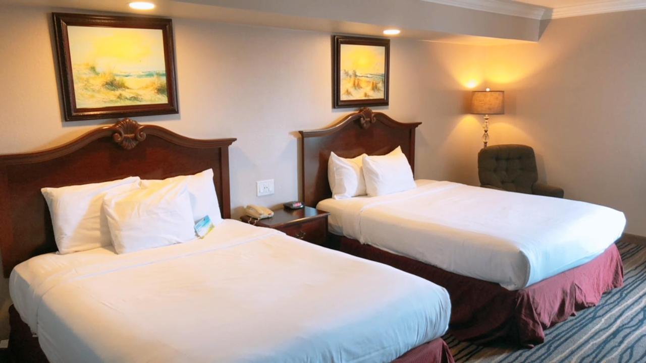 Days Inn By Wyndham Eureka Ca Εξωτερικό φωτογραφία