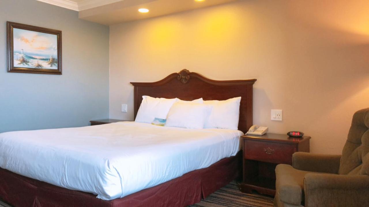 Days Inn By Wyndham Eureka Ca Εξωτερικό φωτογραφία